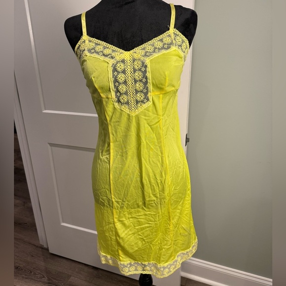 Free People Yellow Lace Trim Chemise slip - Picture 1 of 10